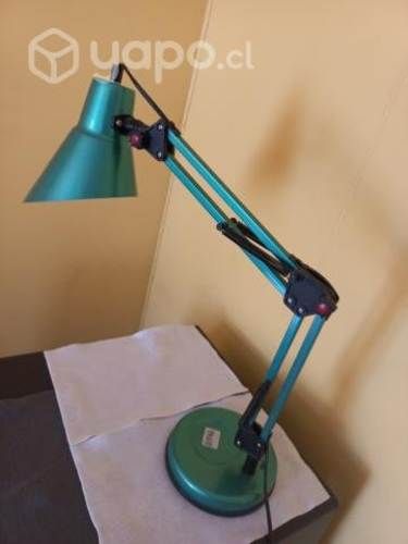 Lámpara de escritorio