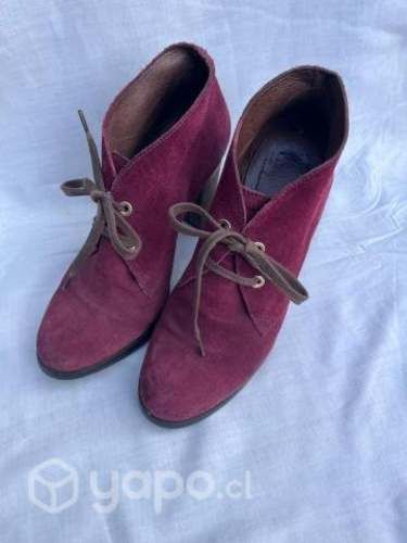 Botín burdeo Pollini, cuero, nobuck