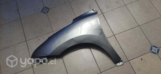 Tapabarro suzuki baleno 2021