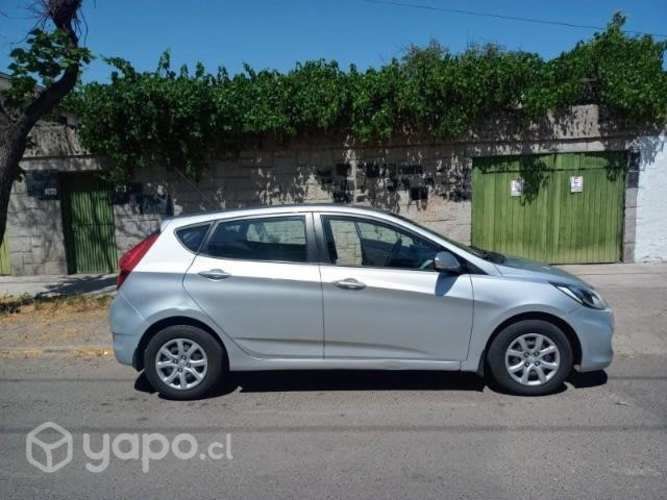 Hyundai Acent 2015