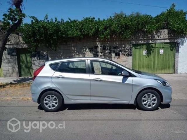 Hyundai Acent 2015