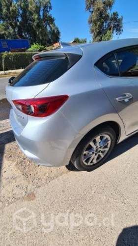 Mazda 3 hatchback 2.0