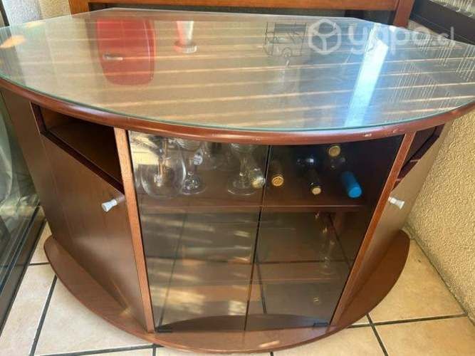 Rack, mueble de madera