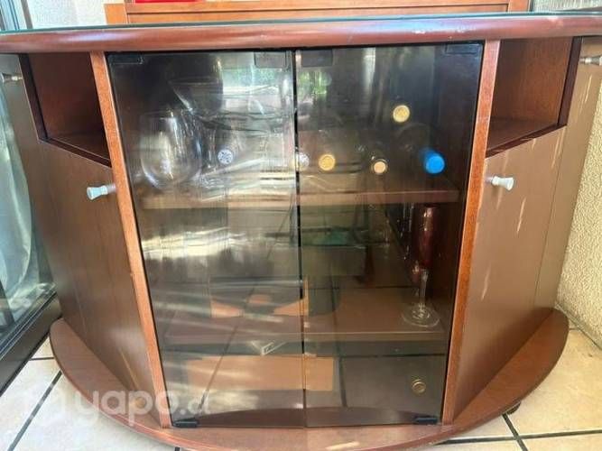 Rack, mueble de madera