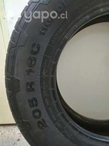 Neumatico Continental prácticamente nuevo 205R16