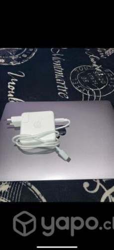 MacBook Pro 2017 250 gb buenas condiciones