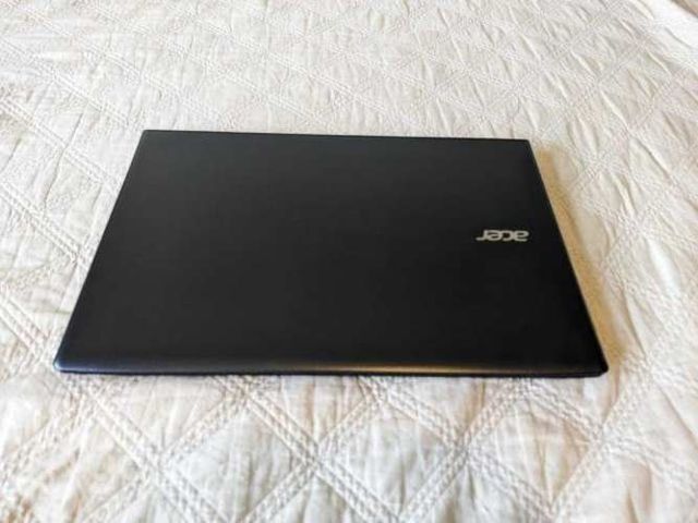 Acer Aspire i5 RTX 940 250 HDD 240 SDD