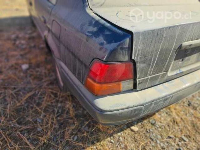 Foco trasero toyota tercel 1995
