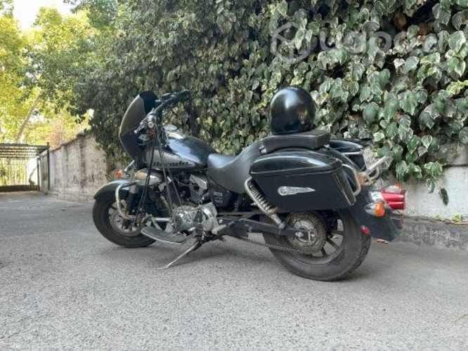 Keeway Dorado 2018 con accesorios