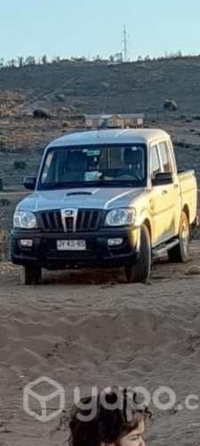 Mahindra new pik up 4*2