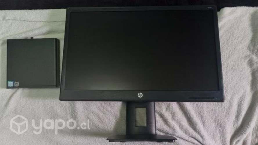 PC HP ProDesk monitor, teclado y mouse