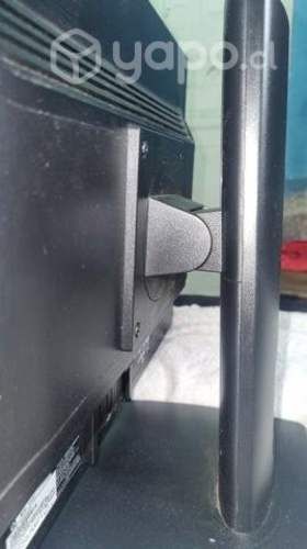 PC HP ProDesk monitor, teclado y mouse