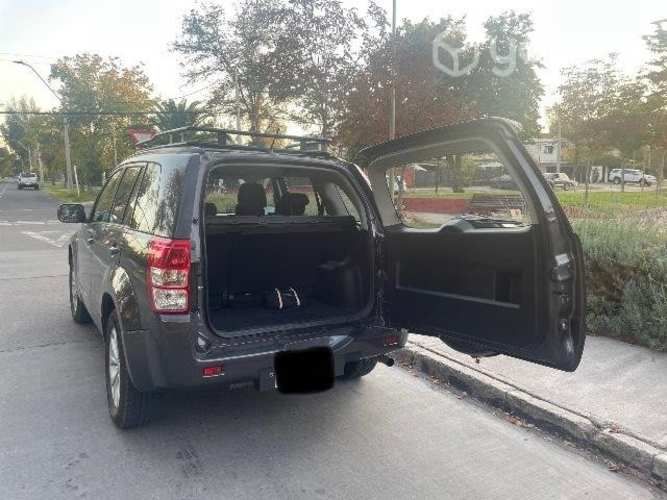 Suzuki grand nomade glx 4x4 / 2.4 / 2016