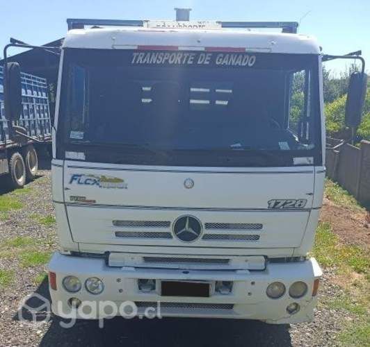 Mercedes Benz 1728, año 2006