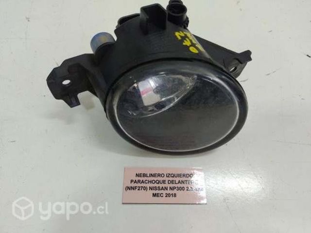 Neblinero Izquierdo Parachoque Delantero Nissan