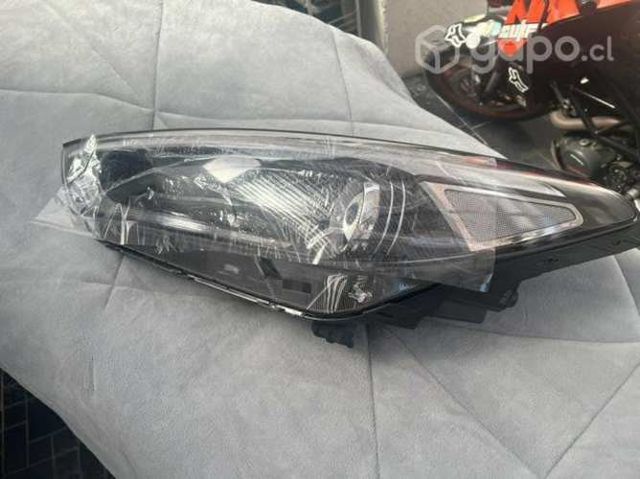 Óptico izquierdo Hyundai Tucson 2016 2019