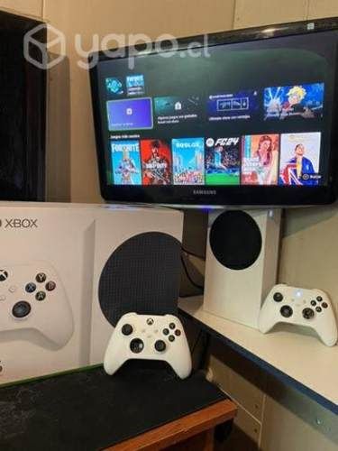 Xbox series S incluye 1 mando y su caja
