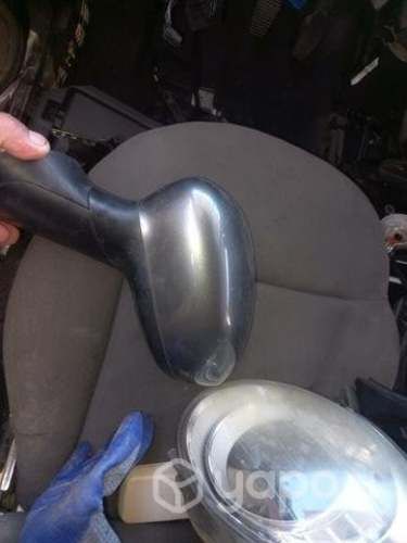 Espejo izquierdo Fiat.500. 2016 de. desarme