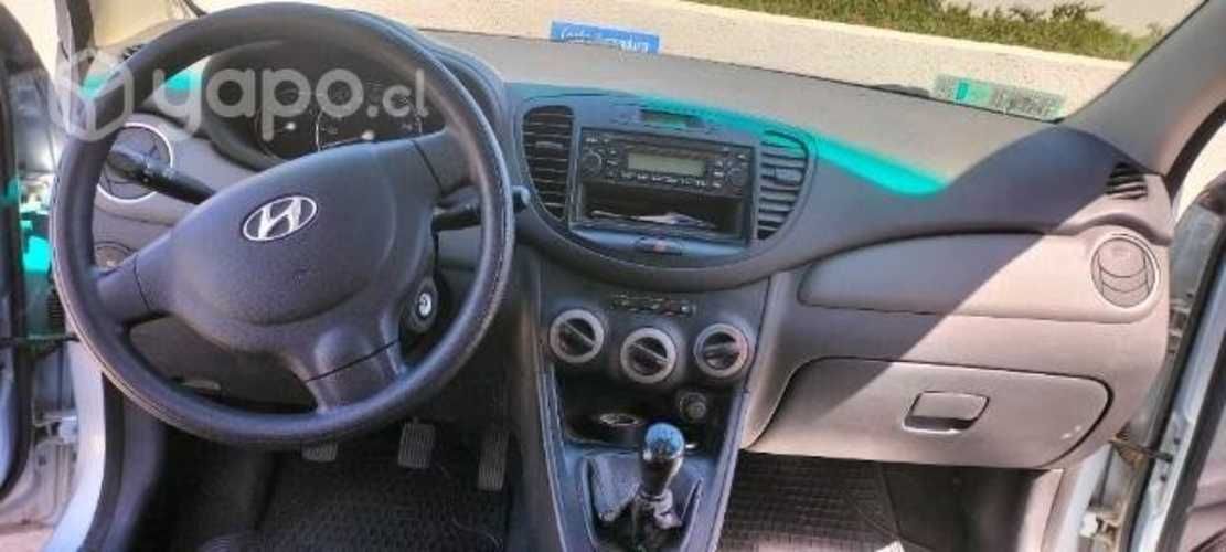 Hyundai i10 solo 29mil km