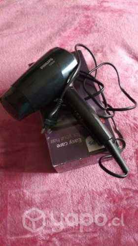 Secador PHILIPS nuevo.