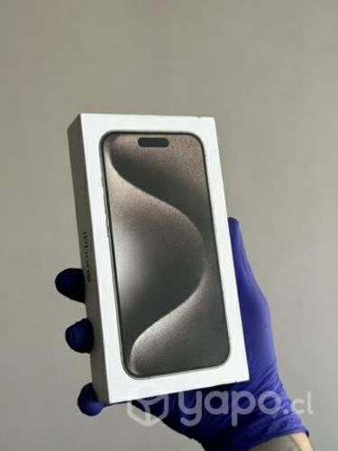 IPhone 15 Pro Titanio natural ESIM, nuevo