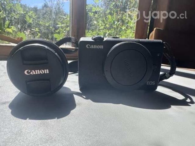 Cámara Canon EOS M200