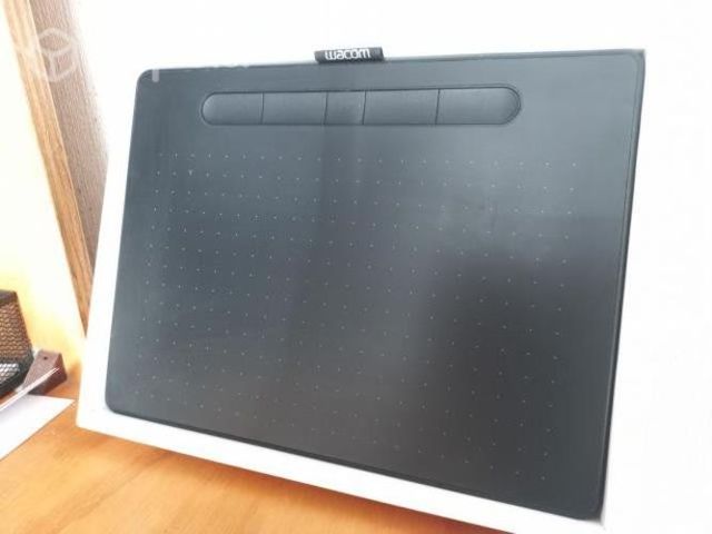 Tableta Digitalizadora Wacom Intuos BT Medium