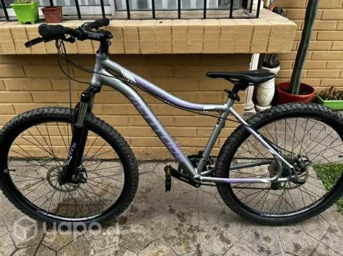 Bicicleta altitude mujer 27,5