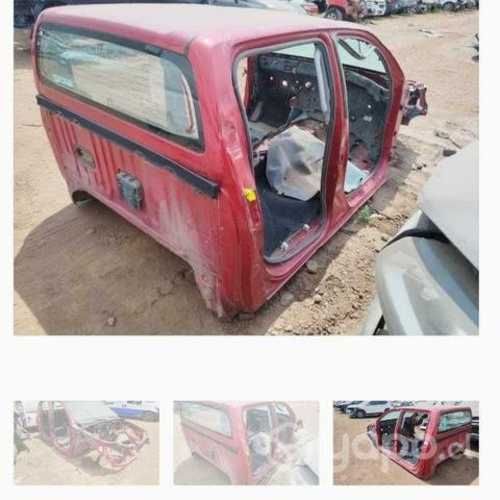 Cabina toyota hilux 4x4 Revo 2022