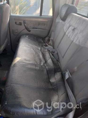 Mahindra pick up 2012