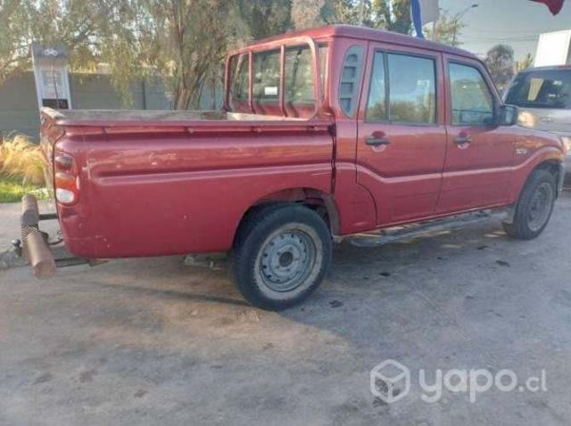 Mahindra pick up 2012