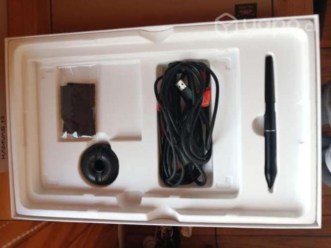 Tableta grafica Huion Kanvas 13