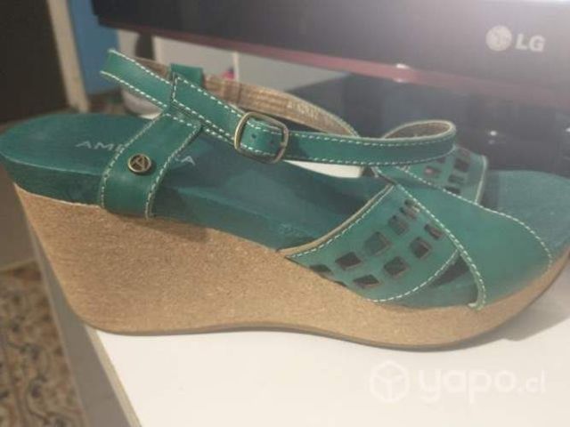 Chalitas Amphora de cuero 38-39