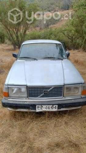 Vendo Volvo 240