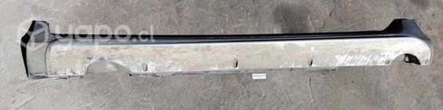 Pisadera Izquierda (VXC008) Volvo XC60 T5 Plus 2.0