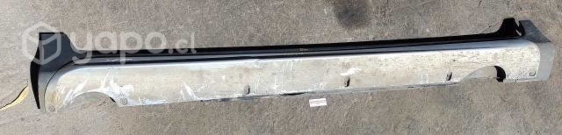 Pisadera Derecha (VXC007) Volvo XC60 T5 Plus 2.0 A