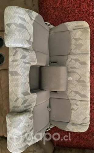 Asiento trasero Mahindra