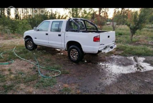 Camioneta Chevrolet S10 2001