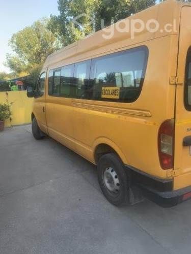 Furgón escolar