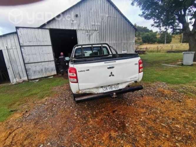 Mitsubishi l200 2018