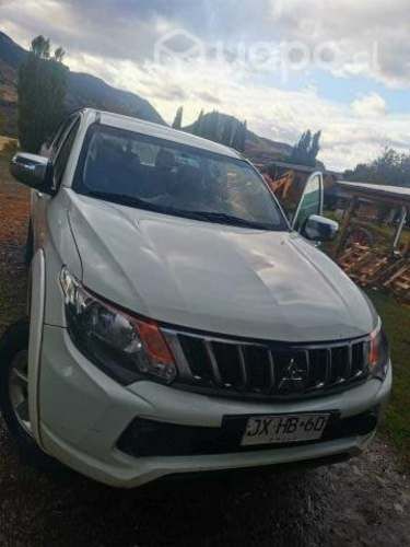 Mitsubishi l200 2018
