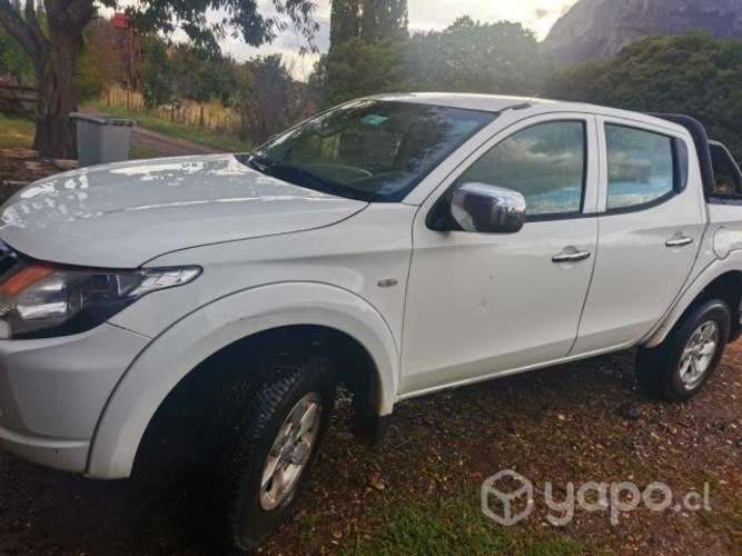 Mitsubishi l200 2018