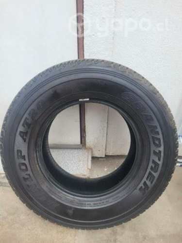 Neumatico 245/70R16