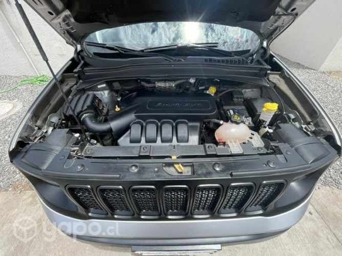 Jeep Renegade Sport LX Automática impecable