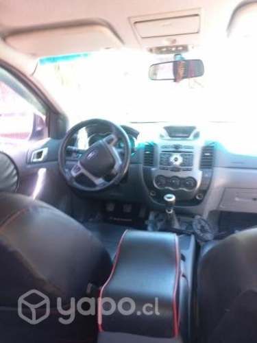 Se da en adopción ford ranger