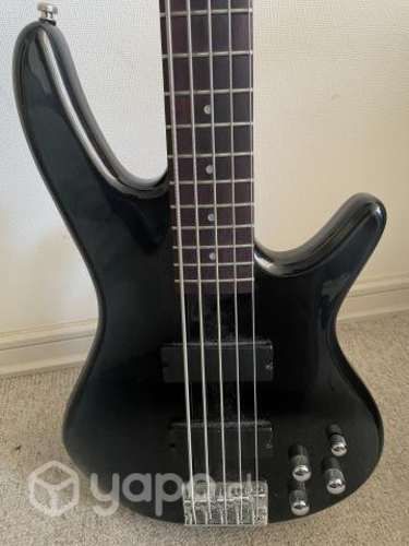 Bajo Ibanez 5 cuerdas