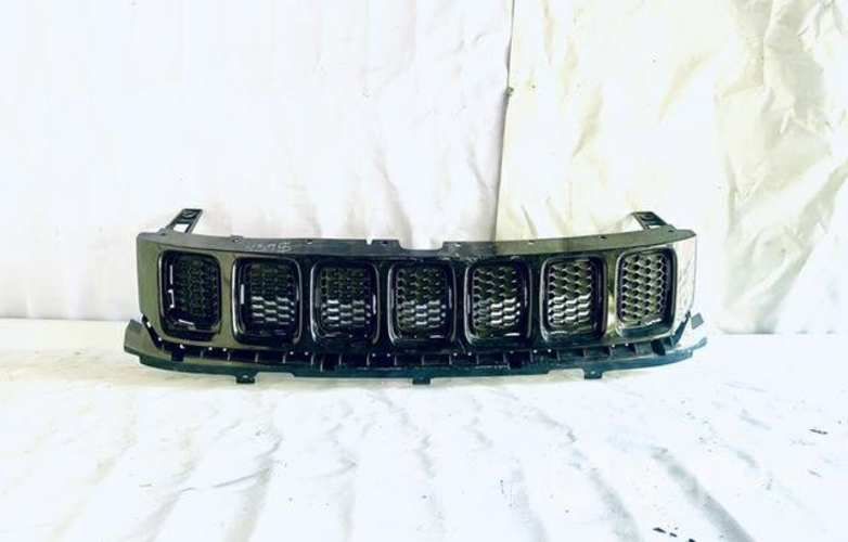 Máscara parachoque jeep compass