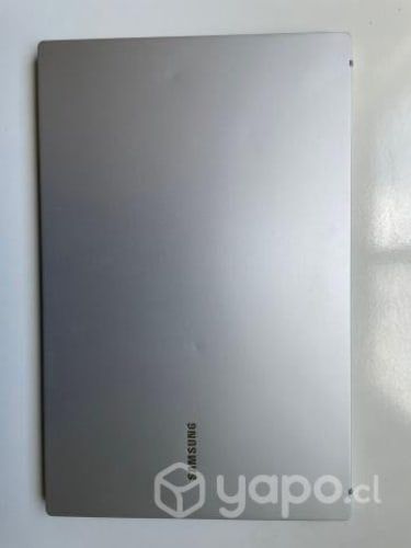 Samsung Galaxy Book2 15.6' i5-1235U 8GB RAM