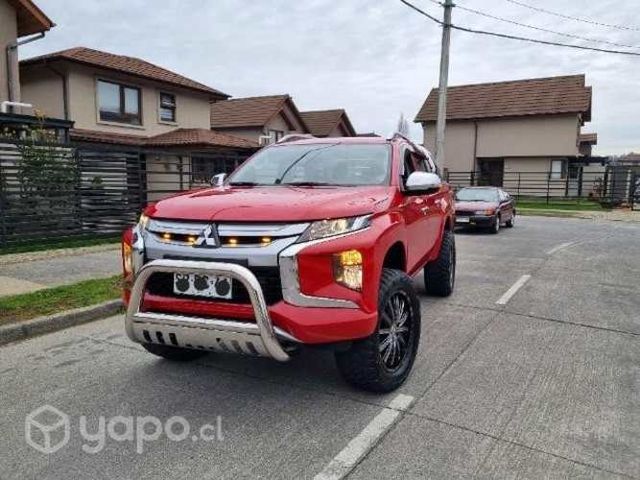Mitsubishi new l200 katana equipada full