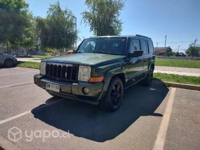Vendo Jeep Commander